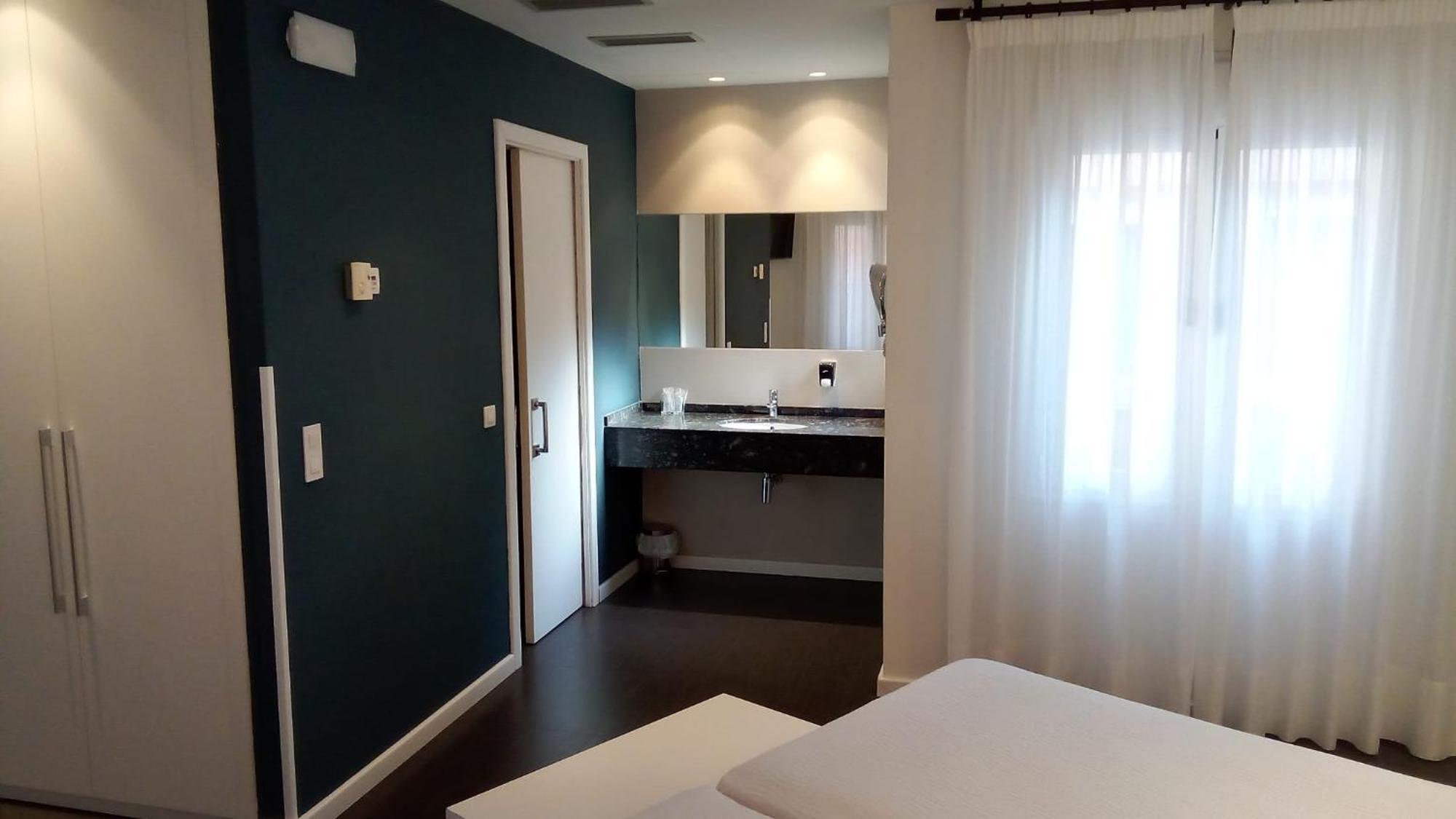 Hotel Villa Sonsierra سان فيسينتي دي لا سونسييرا المظهر الخارجي الصورة